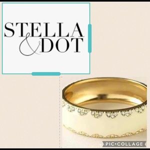 NEW Stella & Dot Paradise CreamFlower Bracelet